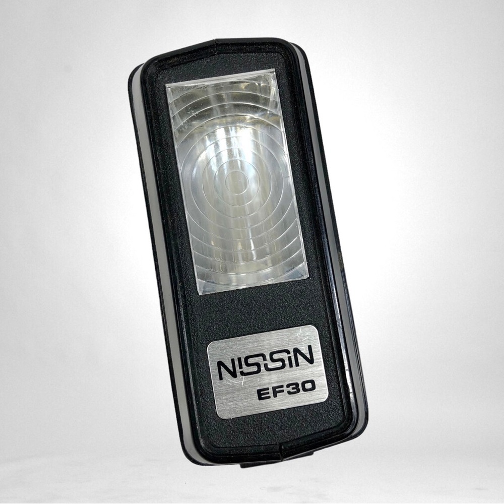 Nissin EF30 Electronic Flash Unit Vintage!